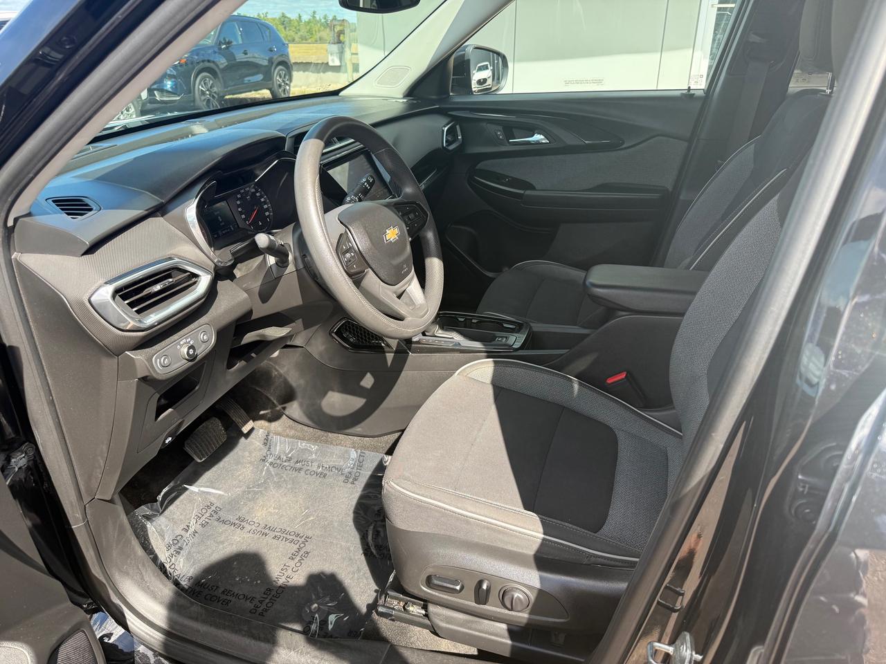 2021 Chevrolet TrailBlazer LT All-Wheel Drive Photo
