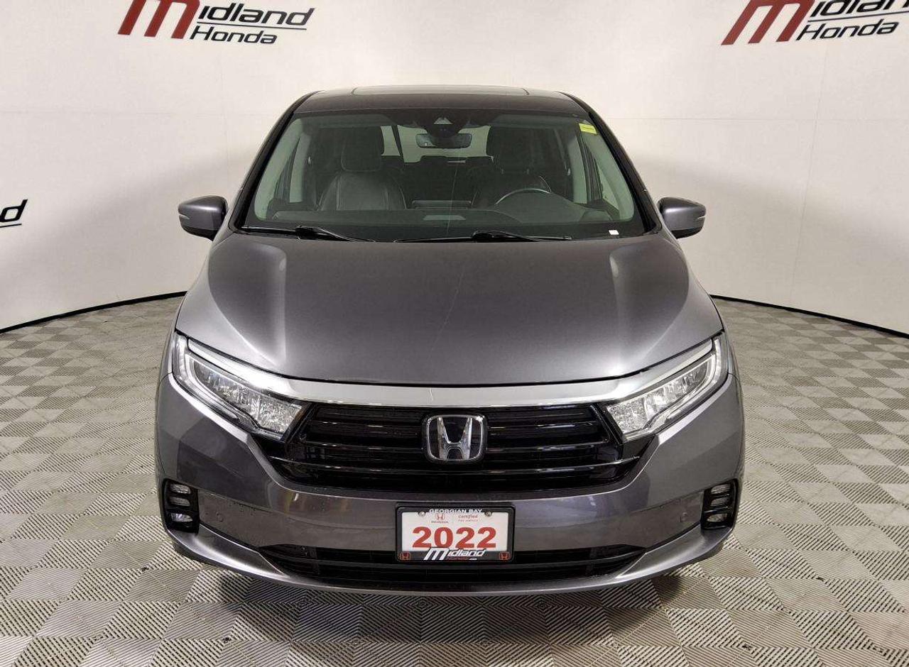 2022 Honda Odyssey Touring Photo1