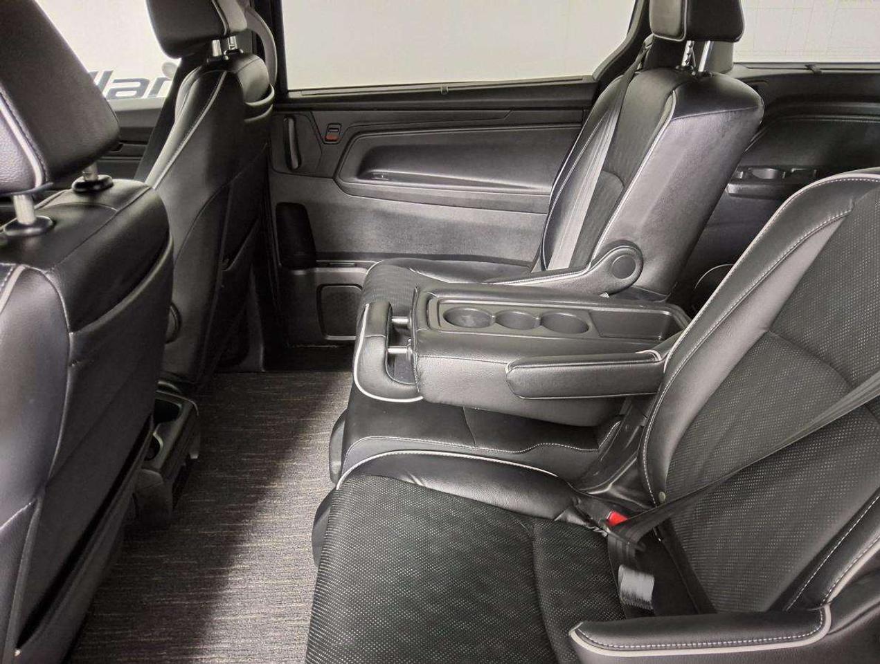 2022 Honda Odyssey Touring Photo