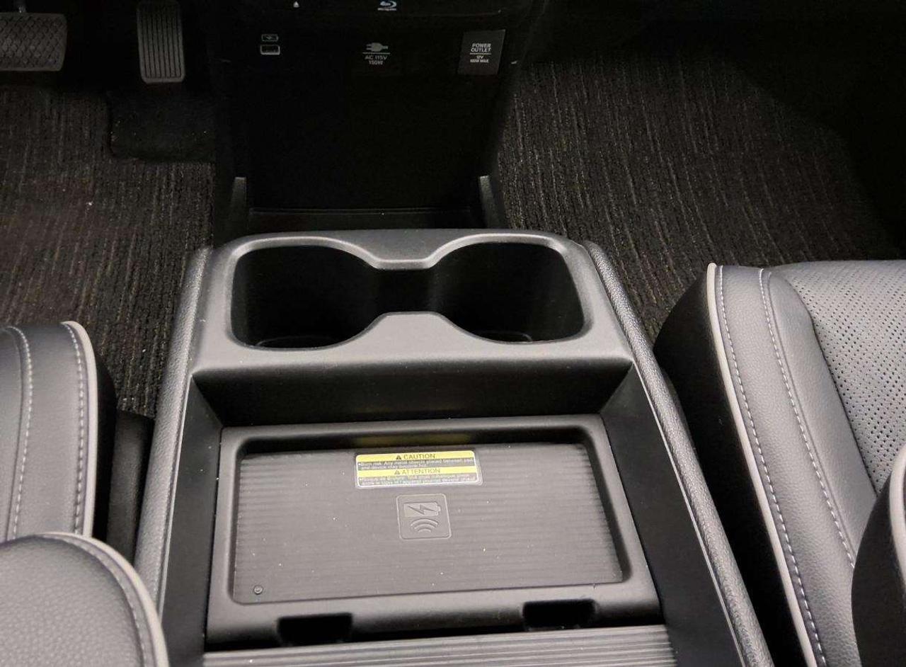 2022 Honda Odyssey Touring Photo