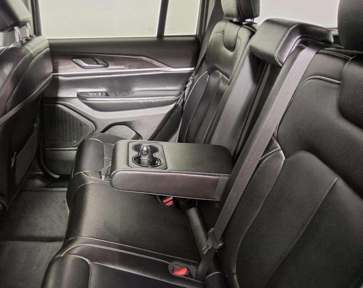 2023 Jeep Grand Cherokee Limited Photo