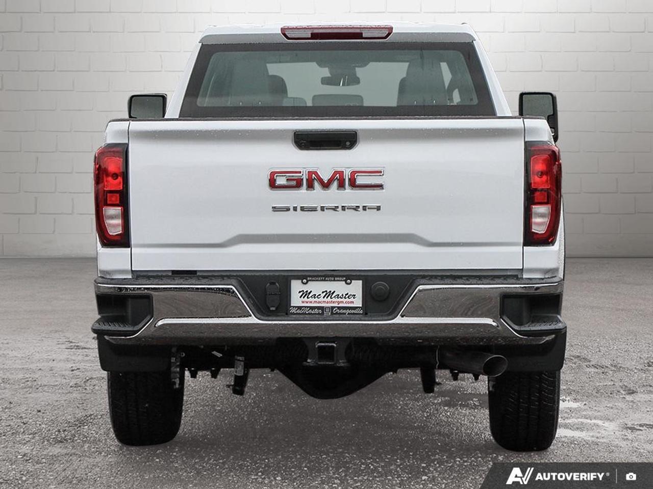2026 GMC Sierra 3500HD 4WD Crew Cab Standard Box Pro Photo