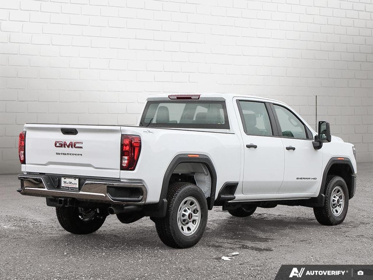 2026 GMC Sierra 3500HD 4WD Crew Cab Standard Box Pro Photo4
