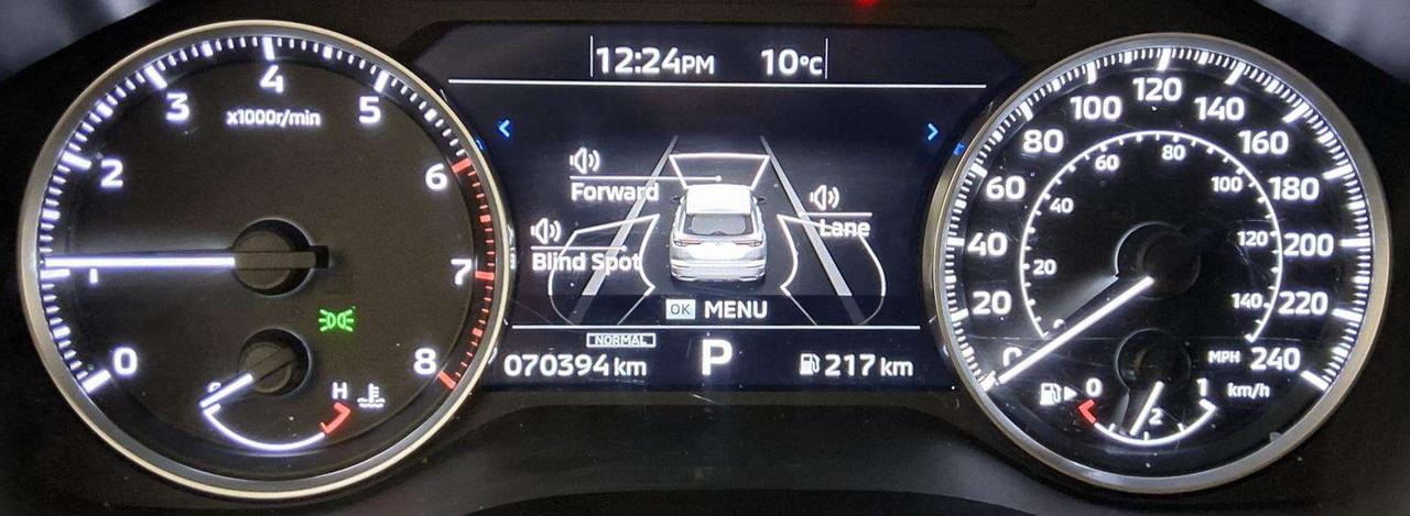 2024 Mitsubishi Outlander ES Photo