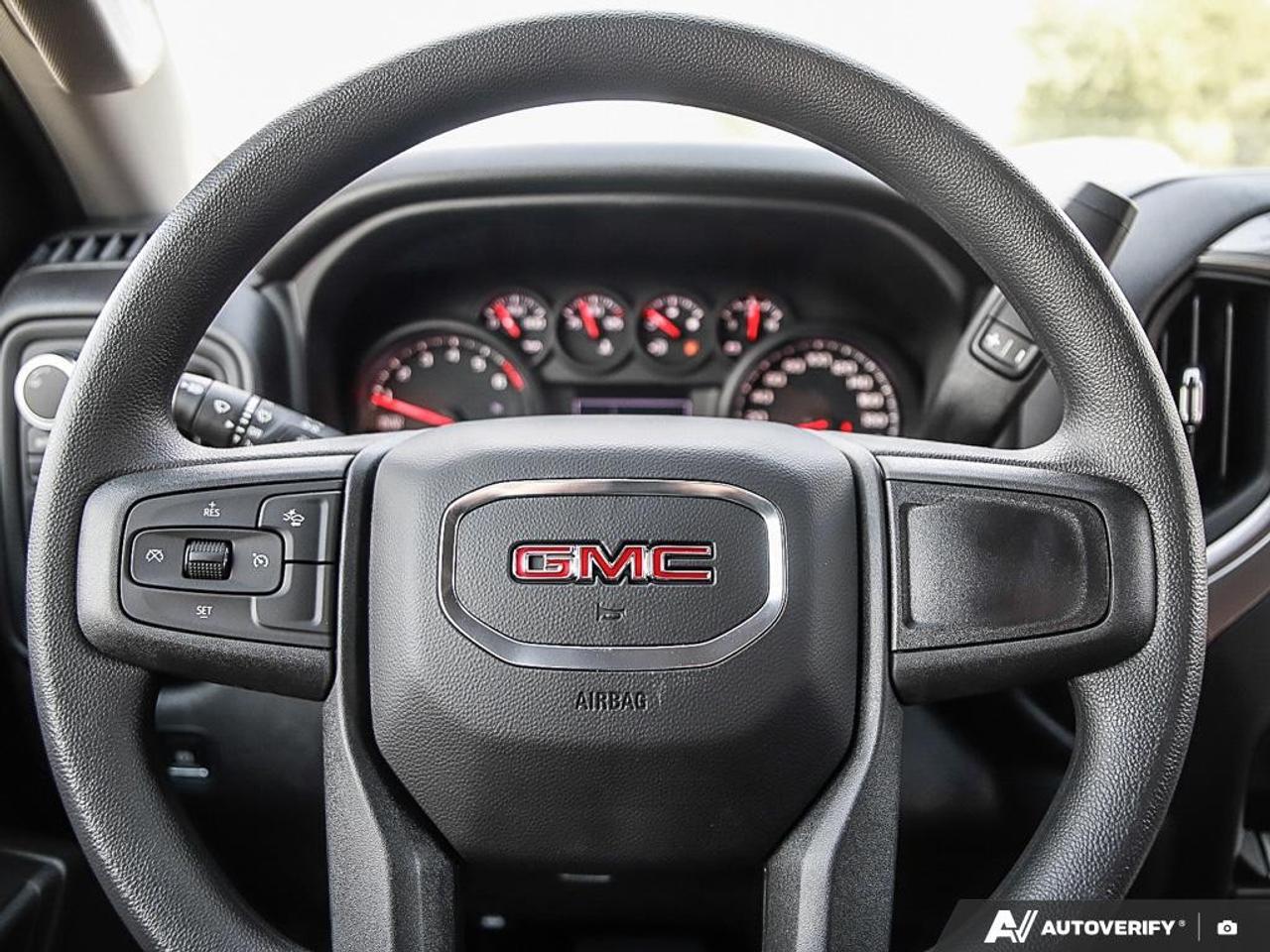2026 GMC Sierra 1500 Crew Cab Short Box 4-Wheel Drive Pro Photo