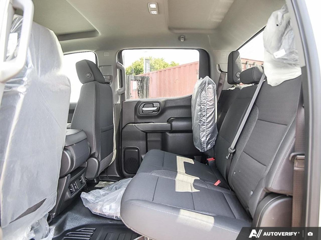 2026 GMC Sierra 1500 Crew Cab Short Box 4-Wheel Drive Pro Photo