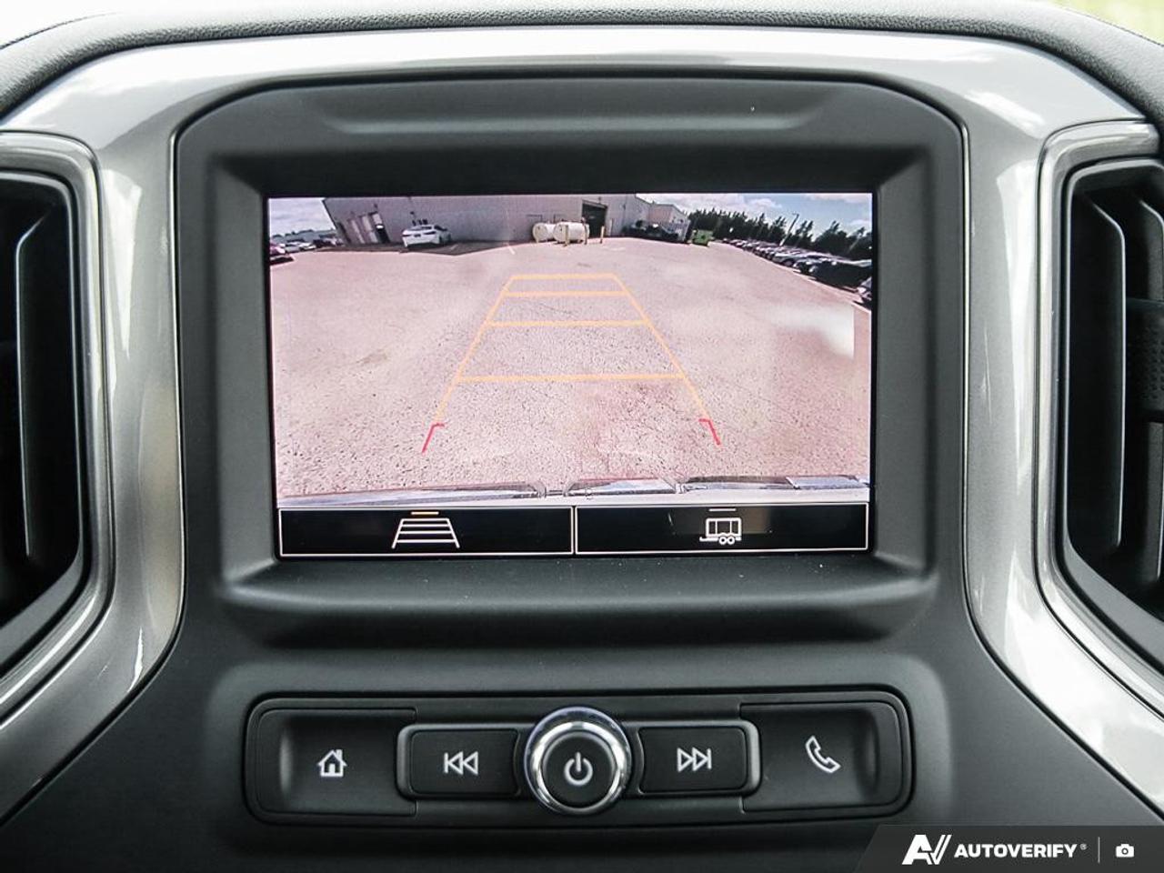 2026 GMC Sierra 1500 Crew Cab Short Box 4-Wheel Drive Pro Photo