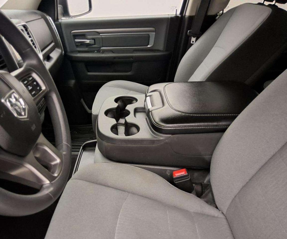 2023 RAM 1500 SLT Photo