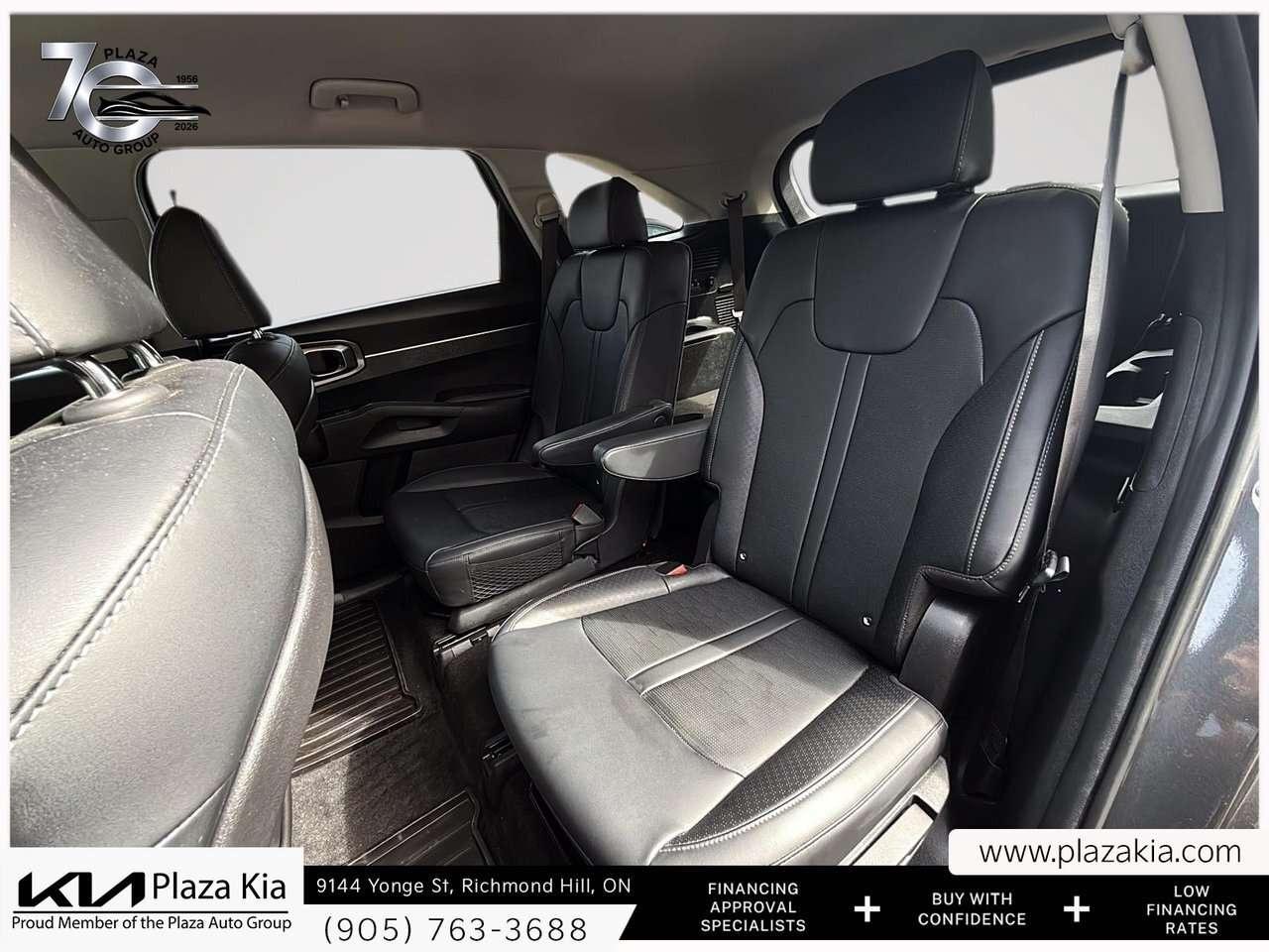 2025 Kia Sorento *AWD   Smart Liftgate   Wireless Charging* Photo