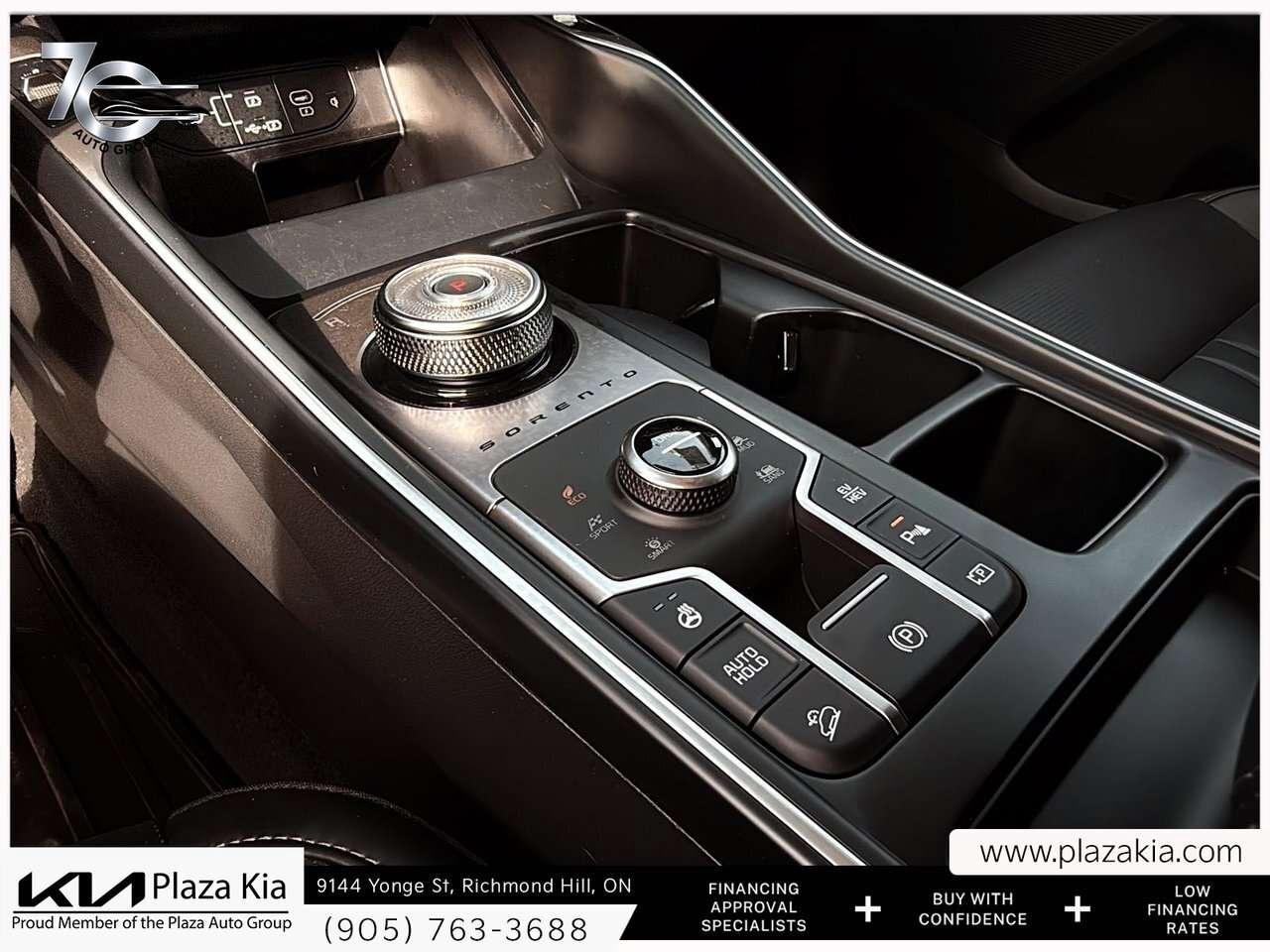 2025 Kia Sorento *AWD   Smart Liftgate   Wireless Charging* Photo