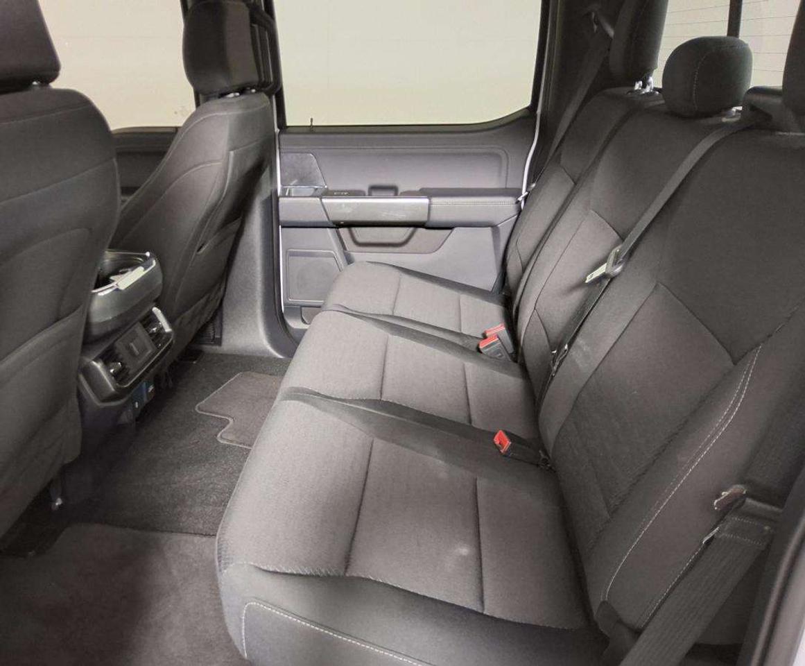 2022 Ford F-150 XLT Photo
