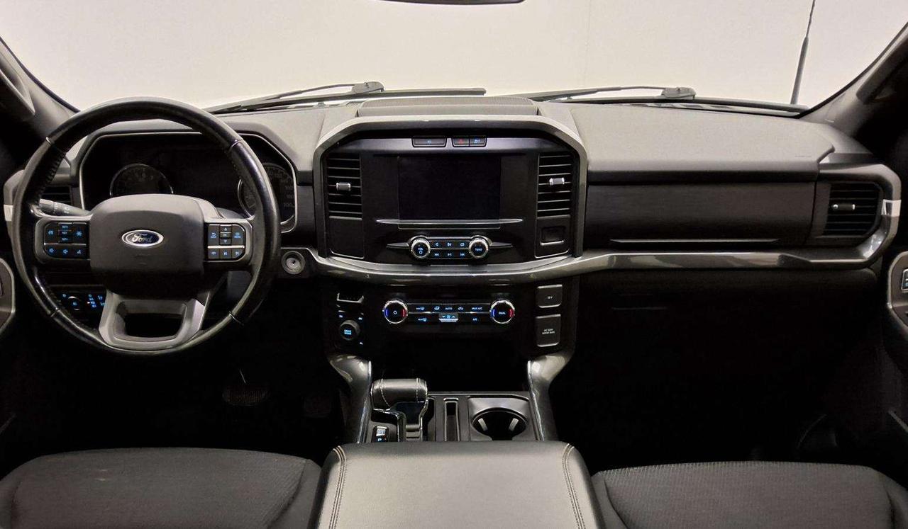 2022 Ford F-150 XLT Photo