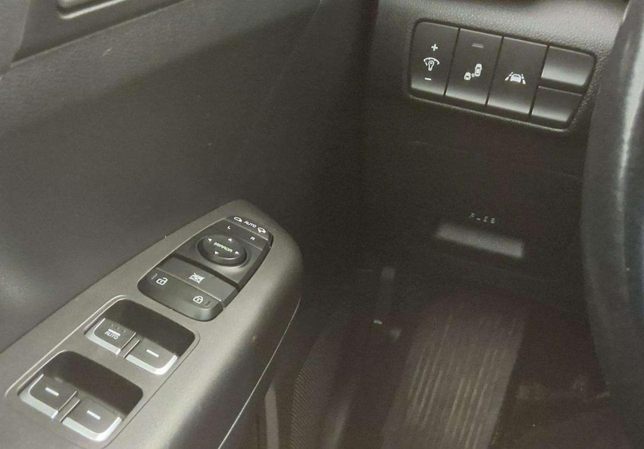 2022 Kia Sportage EX S Photo
