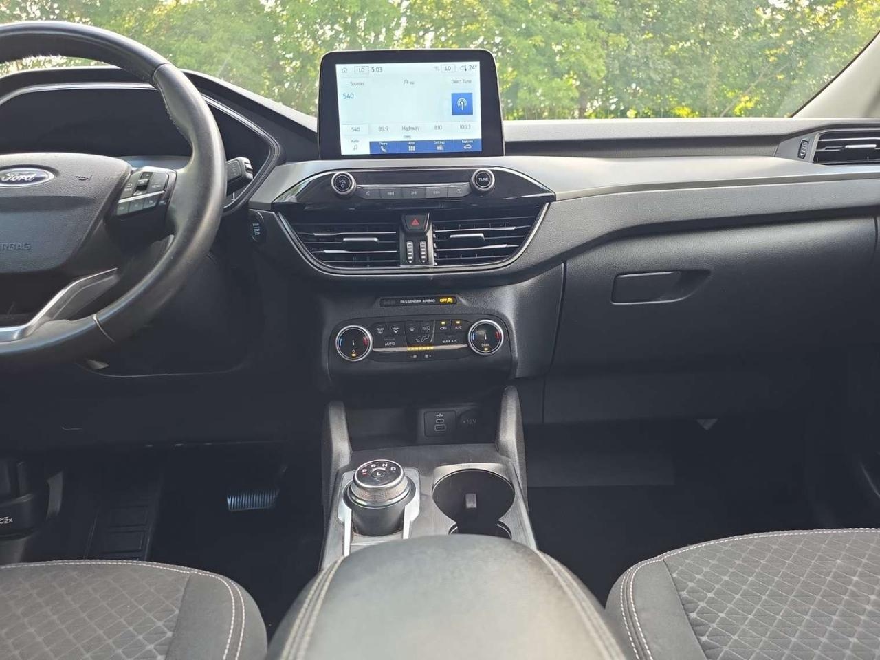2024 Ford Escape Active * NO ACCIDENTS / CARPLAY / CAMERA / DRIVER ASSIST / HEATED SEATS Photo