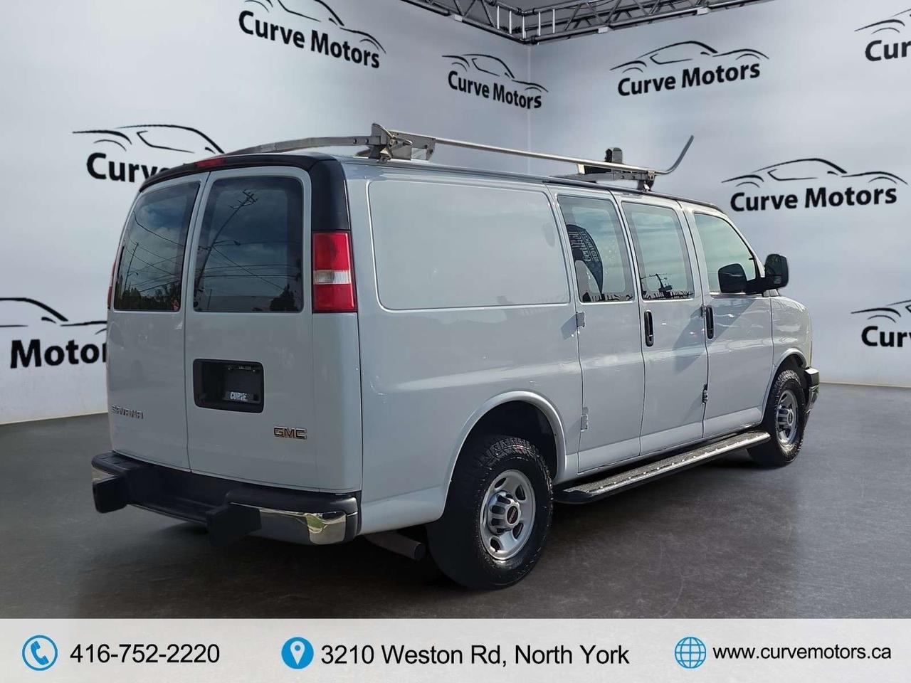 2018 GMC Savana 2500 135 * NO ACCIDENTS / CAMERA / CRUISE CONTROL / LOW KM Photo