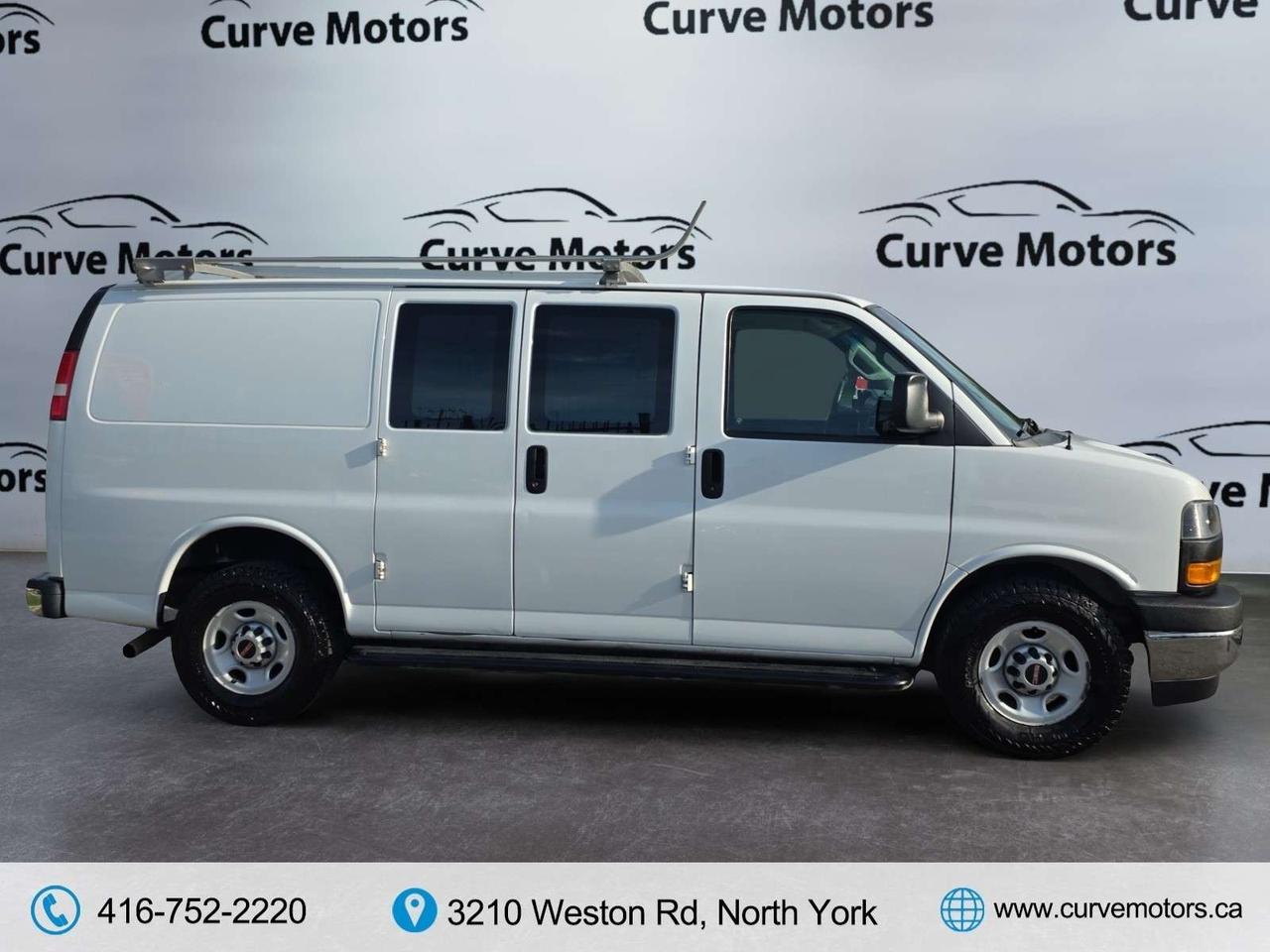 2018 GMC Savana 2500 135 * NO ACCIDENTS / CAMERA / CRUISE CONTROL / LOW KM Photo
