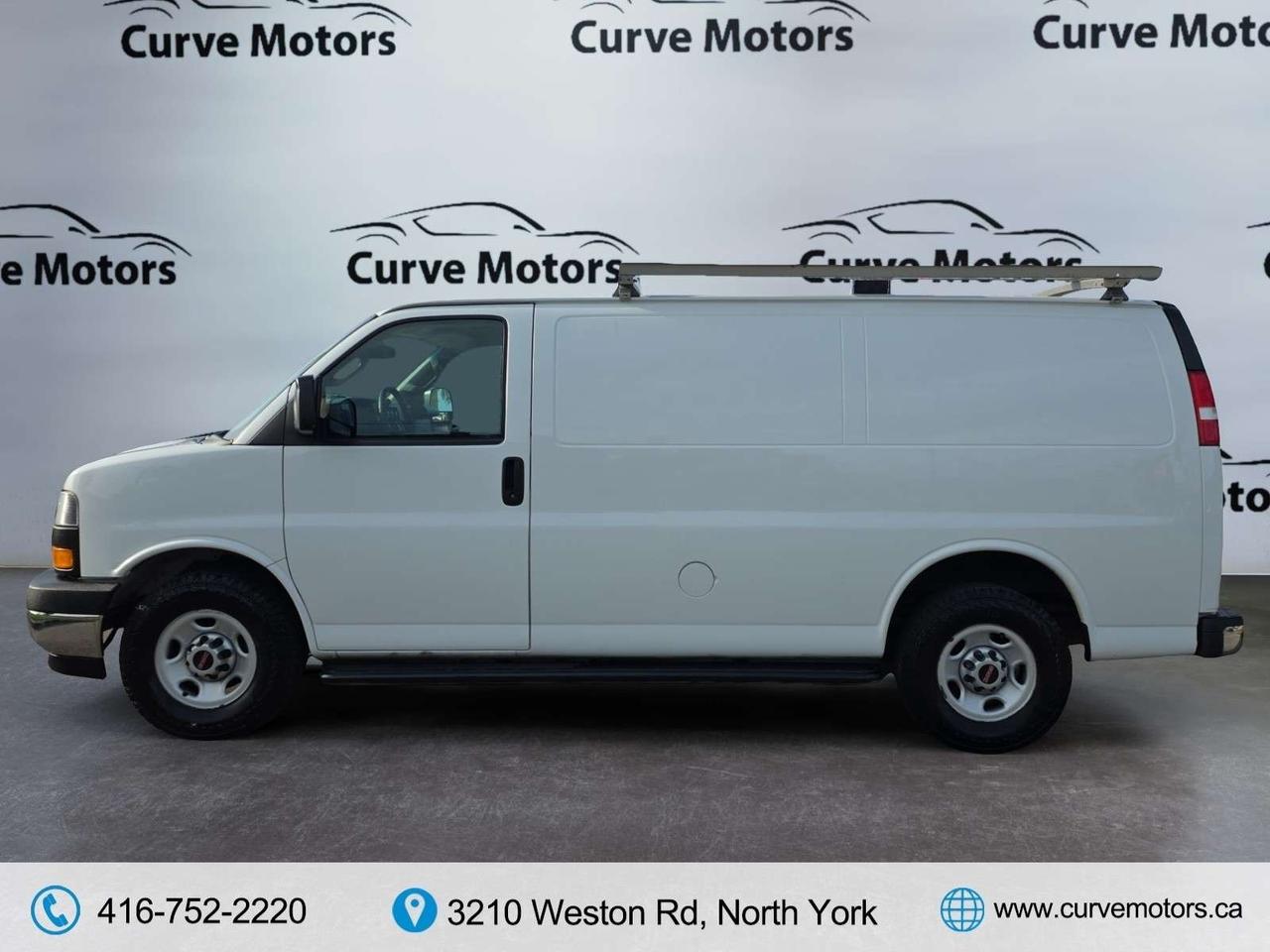 2018 GMC Savana 2500 135 * NO ACCIDENTS / CAMERA / CRUISE CONTROL / LOW KM Photo