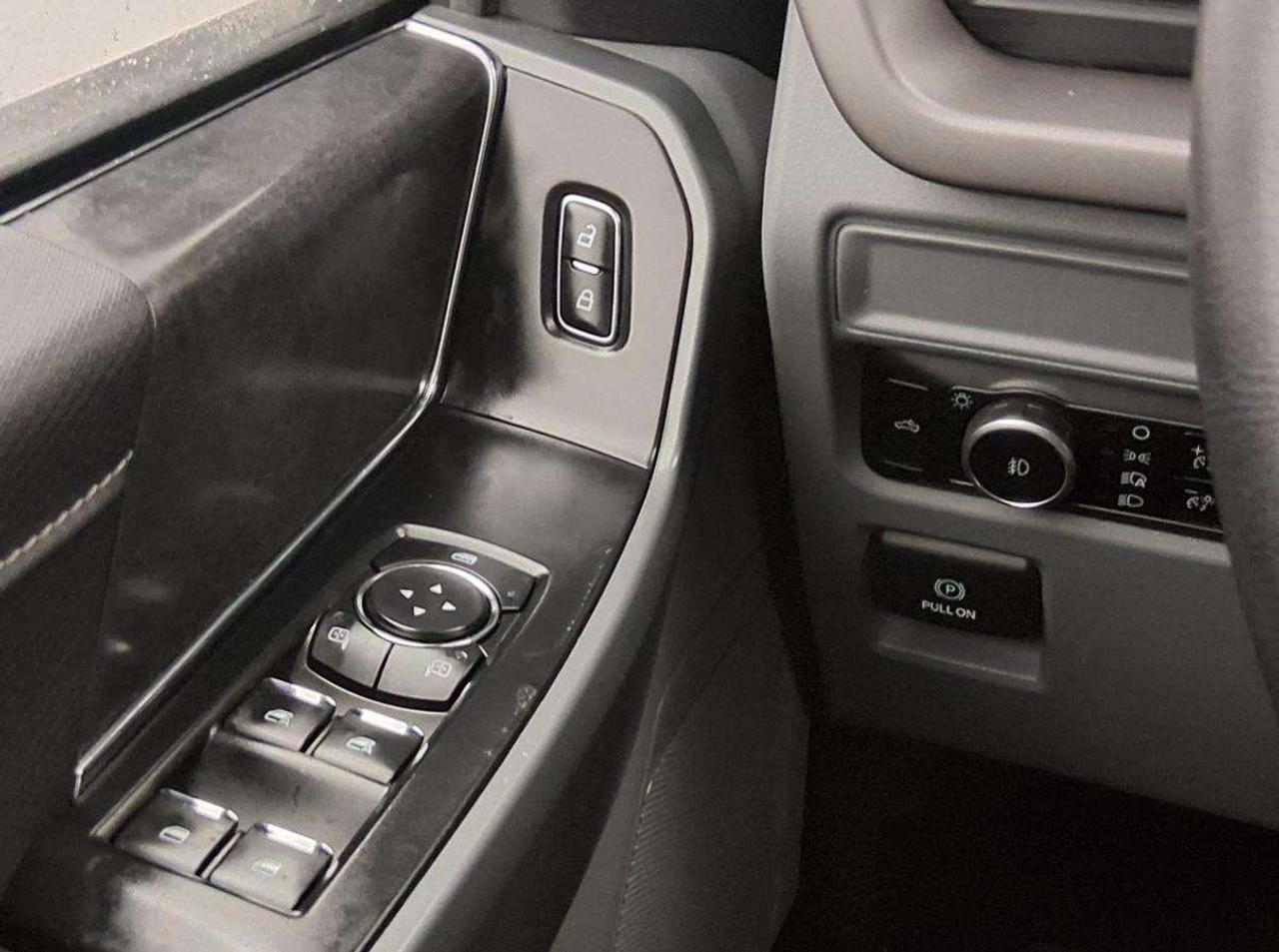 2024 Ford F-150 XLT Photo