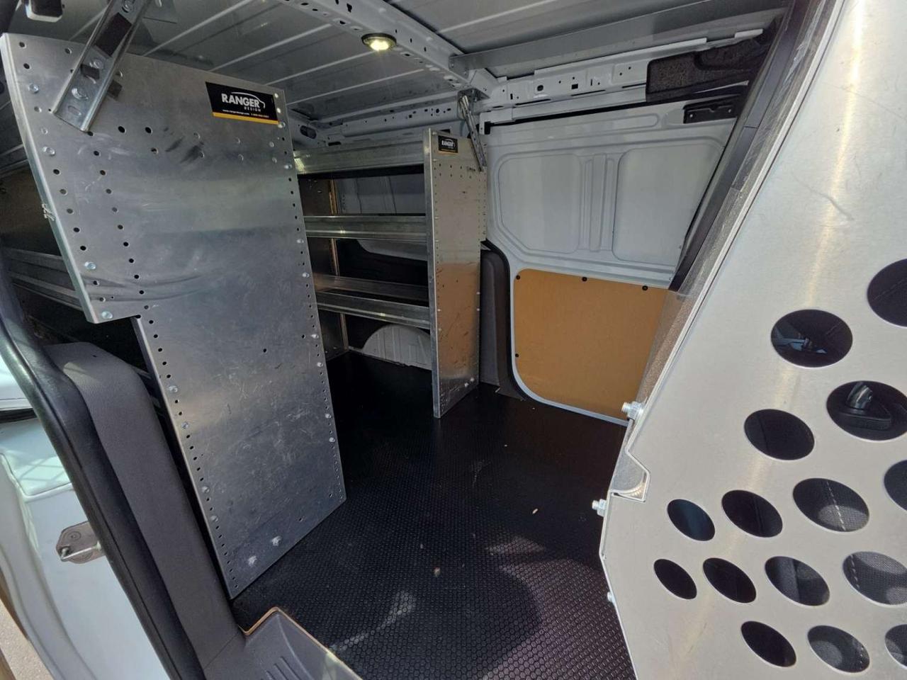 2020 Ford Transit Connect XLT w/Dual Sliding Doors * NO ACCIDENTS / SHELVES / CAMERA / DRIVER ASSIST Photo