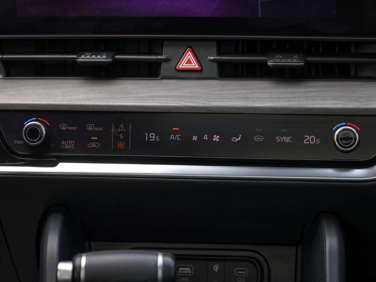2024 Kia Sportage X-Line Limited   Blindview Monitor   Premium Sound Photo