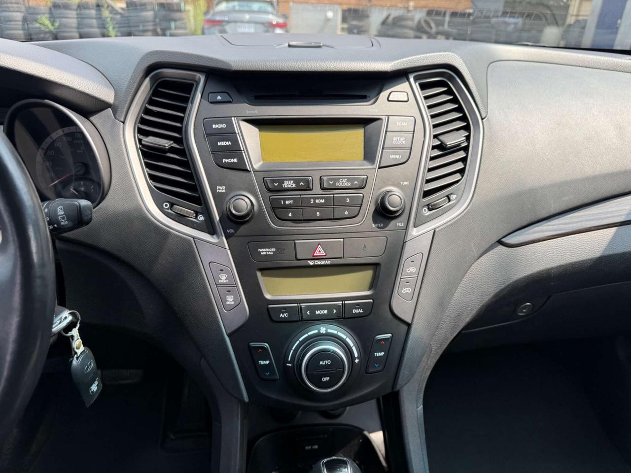 2014 Hyundai Santa Fe Premium *CERTIFIED* Photo