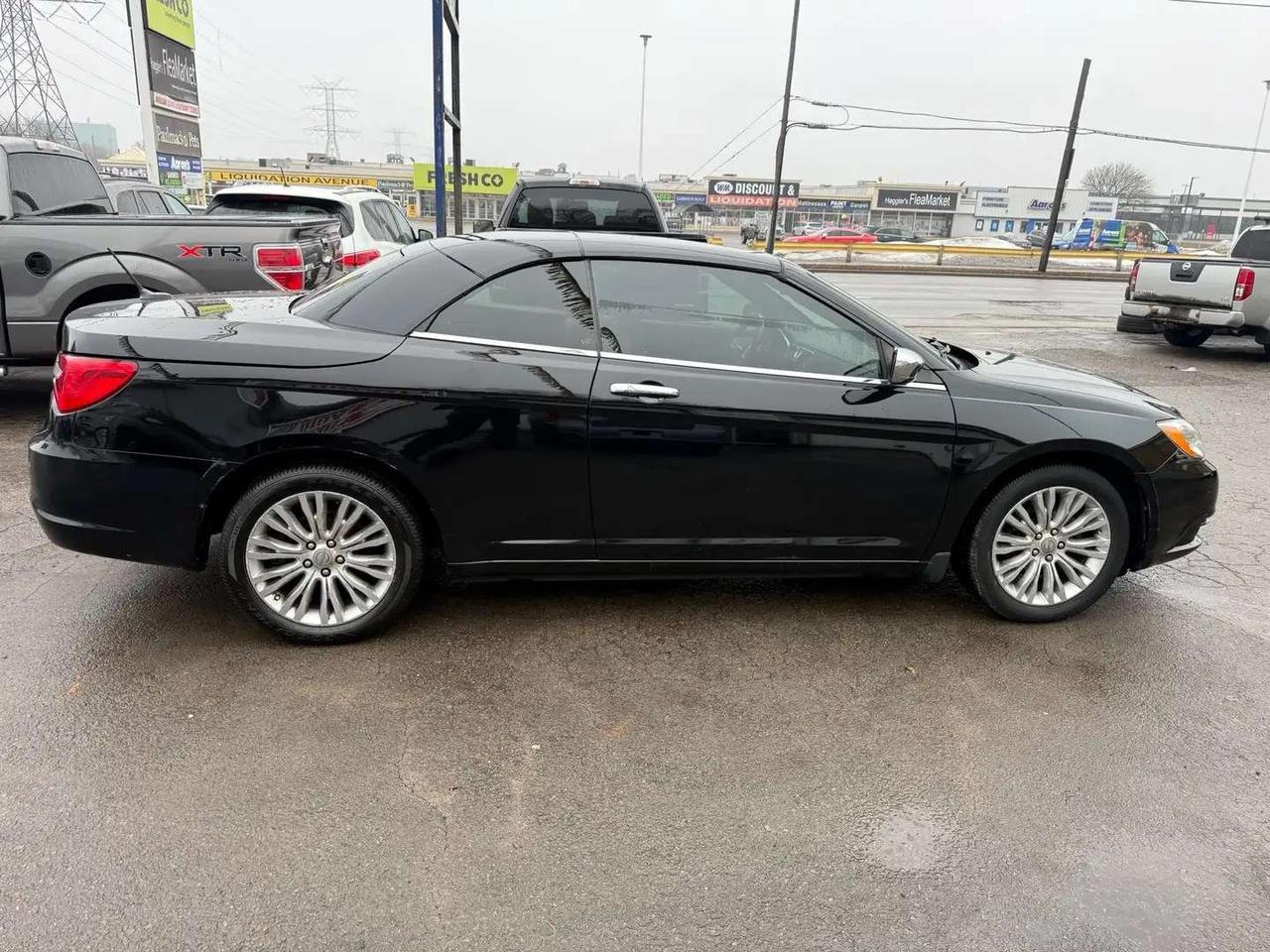 2012 Chrysler 200 Limited *CERTIFIED* Photo3