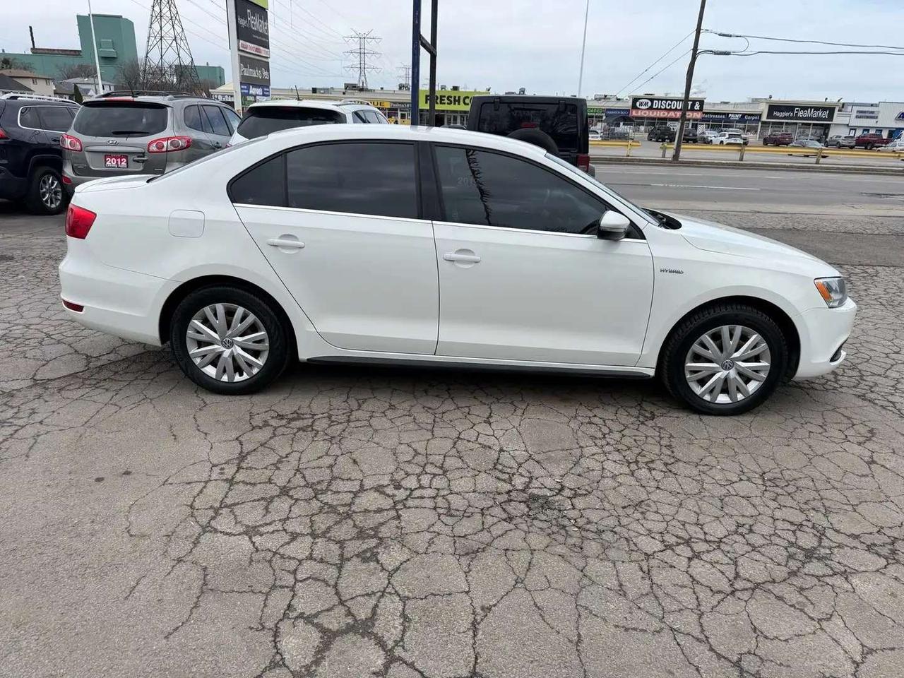 2013 Volkswagen Jetta Hybrid *CERTIFIED* Photo