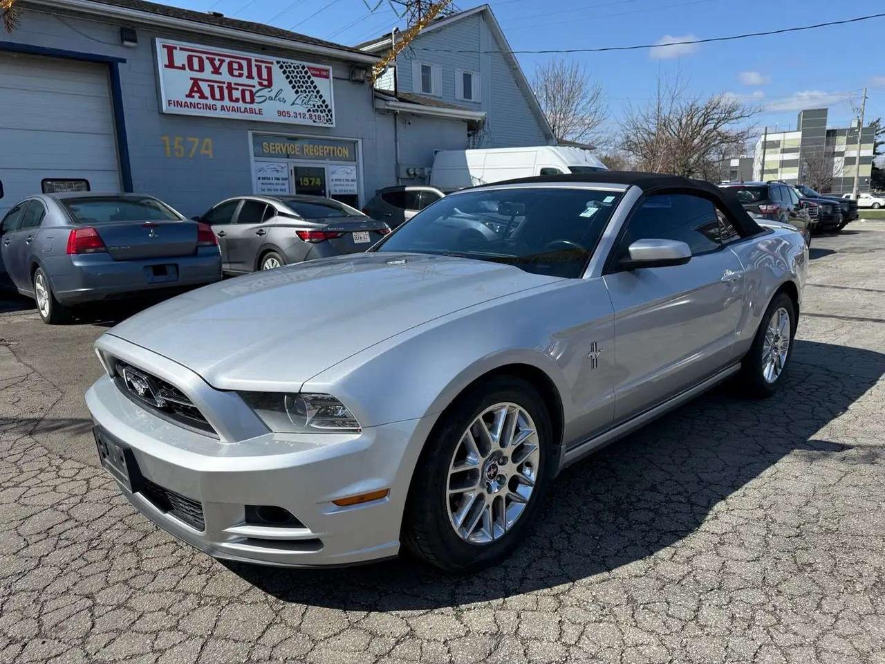 2013 Ford Mustang Premium CONVERTIBLE *Certified* Photo