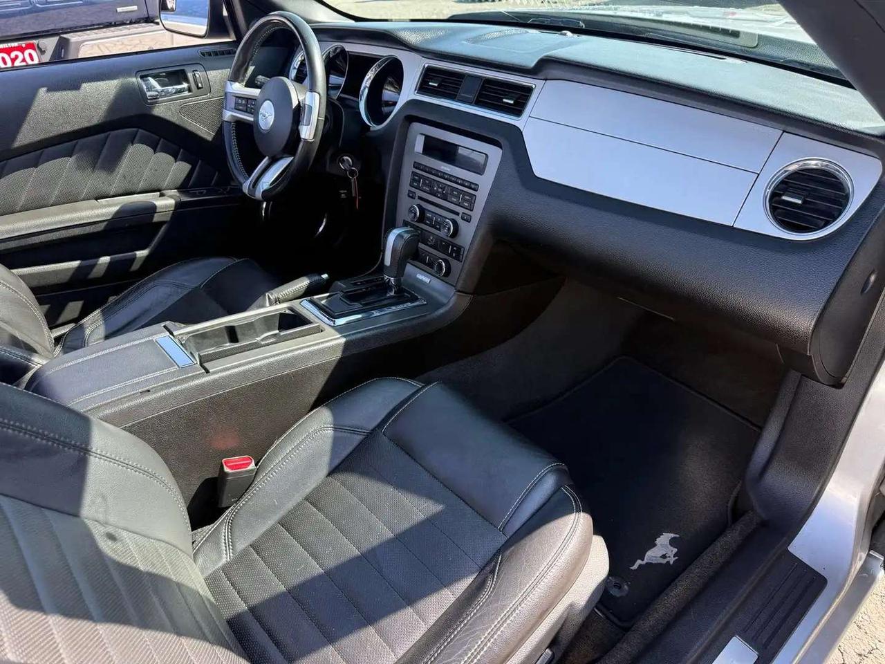 2013 Ford Mustang Premium CONVERTIBLE *Certified* Photo