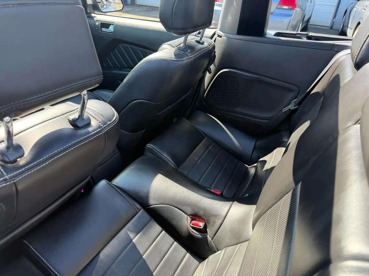 2013 Ford Mustang Premium CONVERTIBLE *Certified* Photo