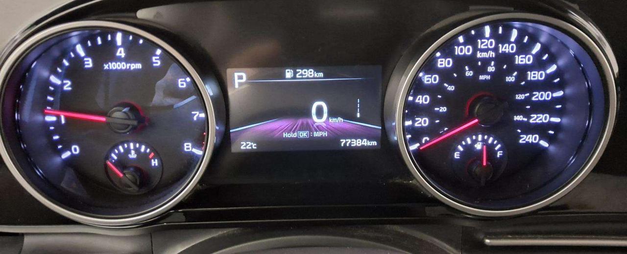 2024 Kia Carnival LX Photo