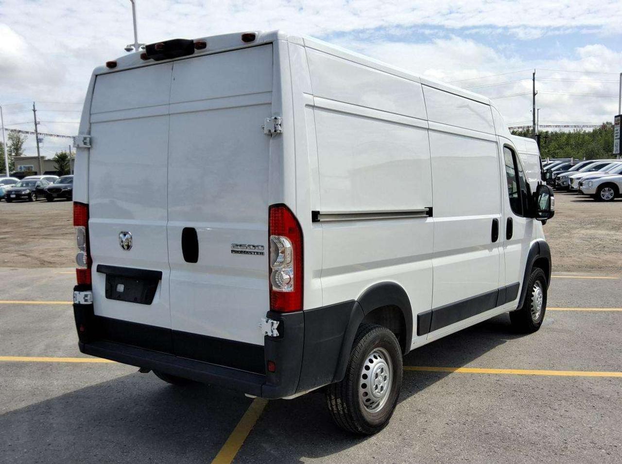 2025 RAM ProMaster Tradesman Photo