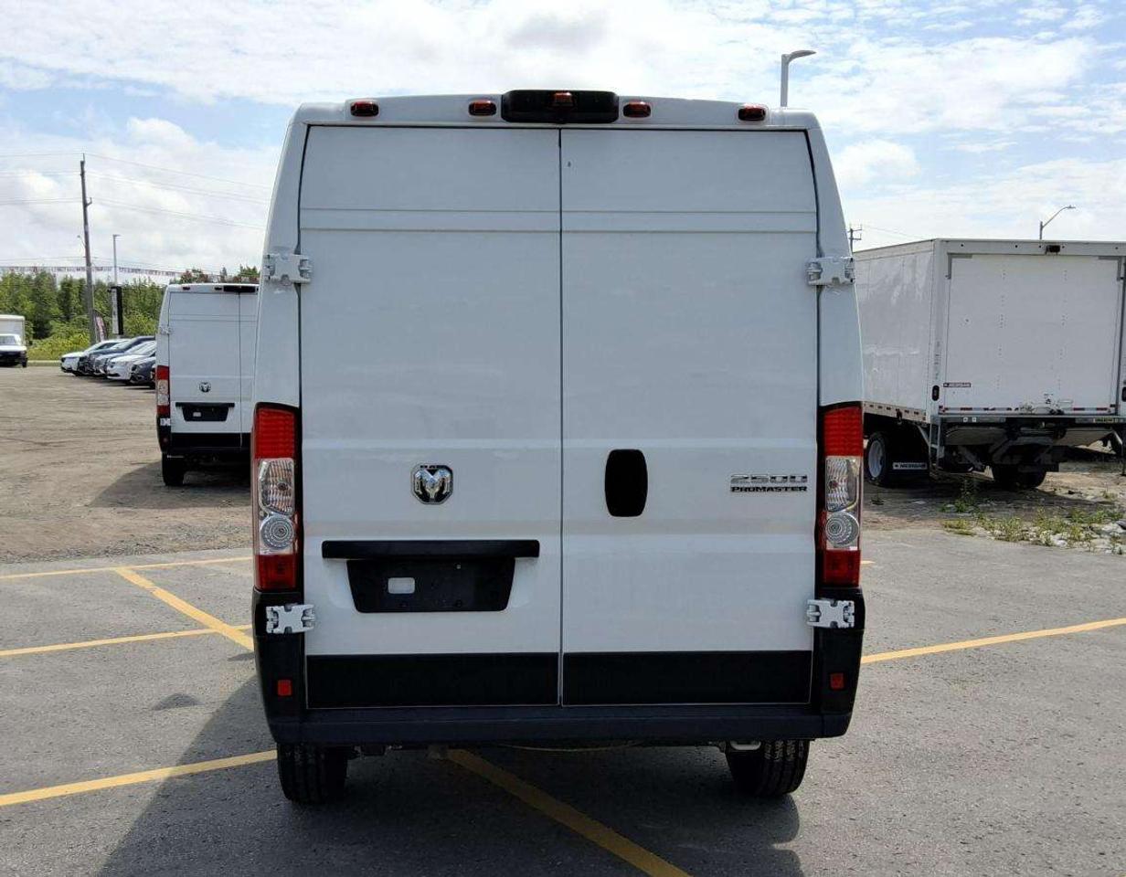 2025 RAM ProMaster Tradesman Photo