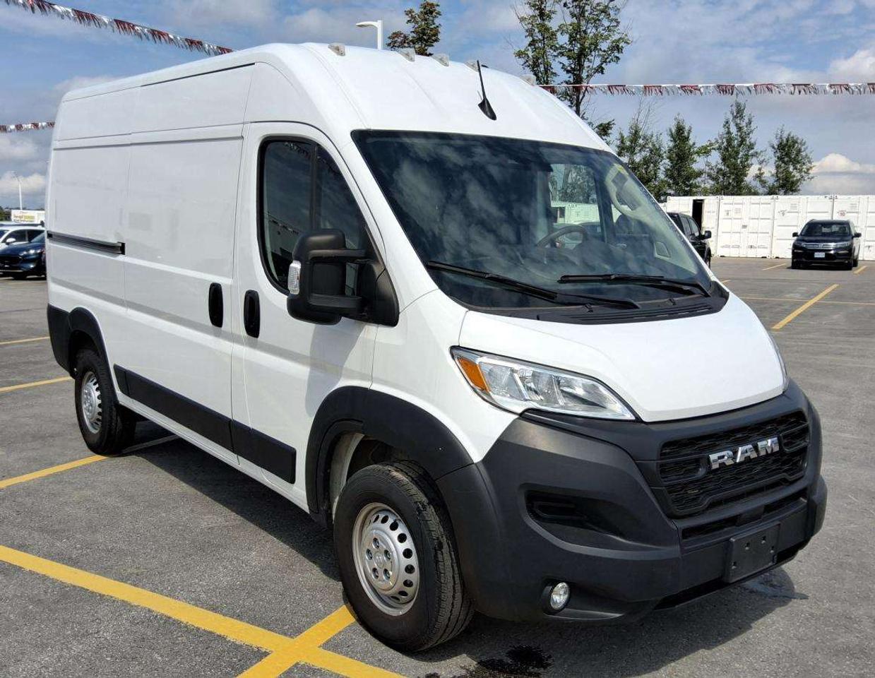 2025 RAM ProMaster Tradesman Photo