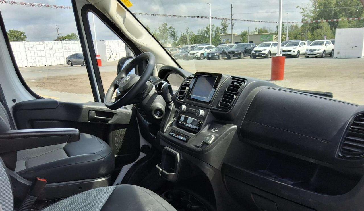 2025 RAM ProMaster Tradesman Photo