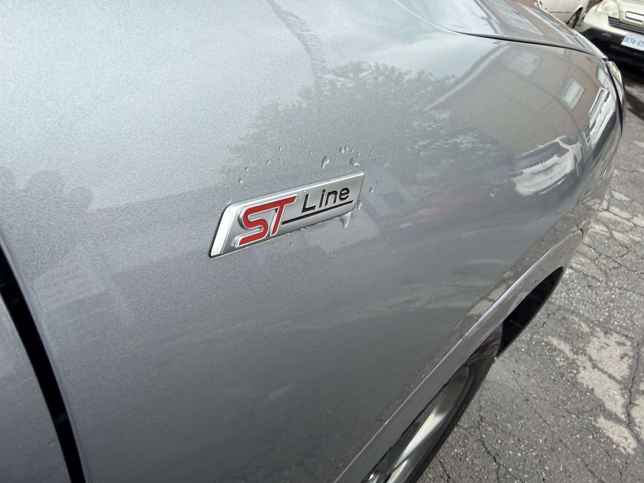 2024 Ford Escape ST Line HYBRID *CERTIFIED* Photo