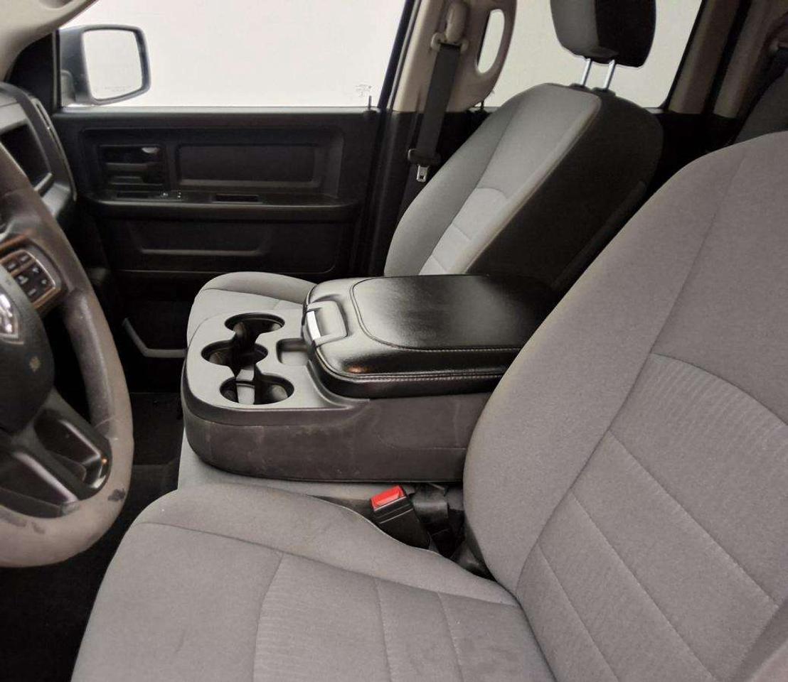 2022 RAM 1500 TRADESMAN Photo