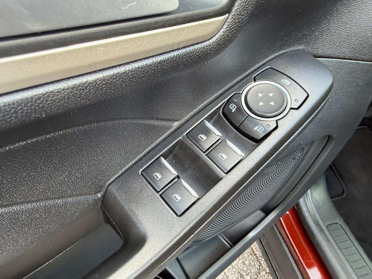 2021 Ford Escape SEL HYBRID AWD FHEV *CERTIFIED* Photo