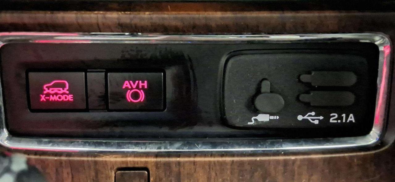 2022 Subaru ASCENT Premier Photo