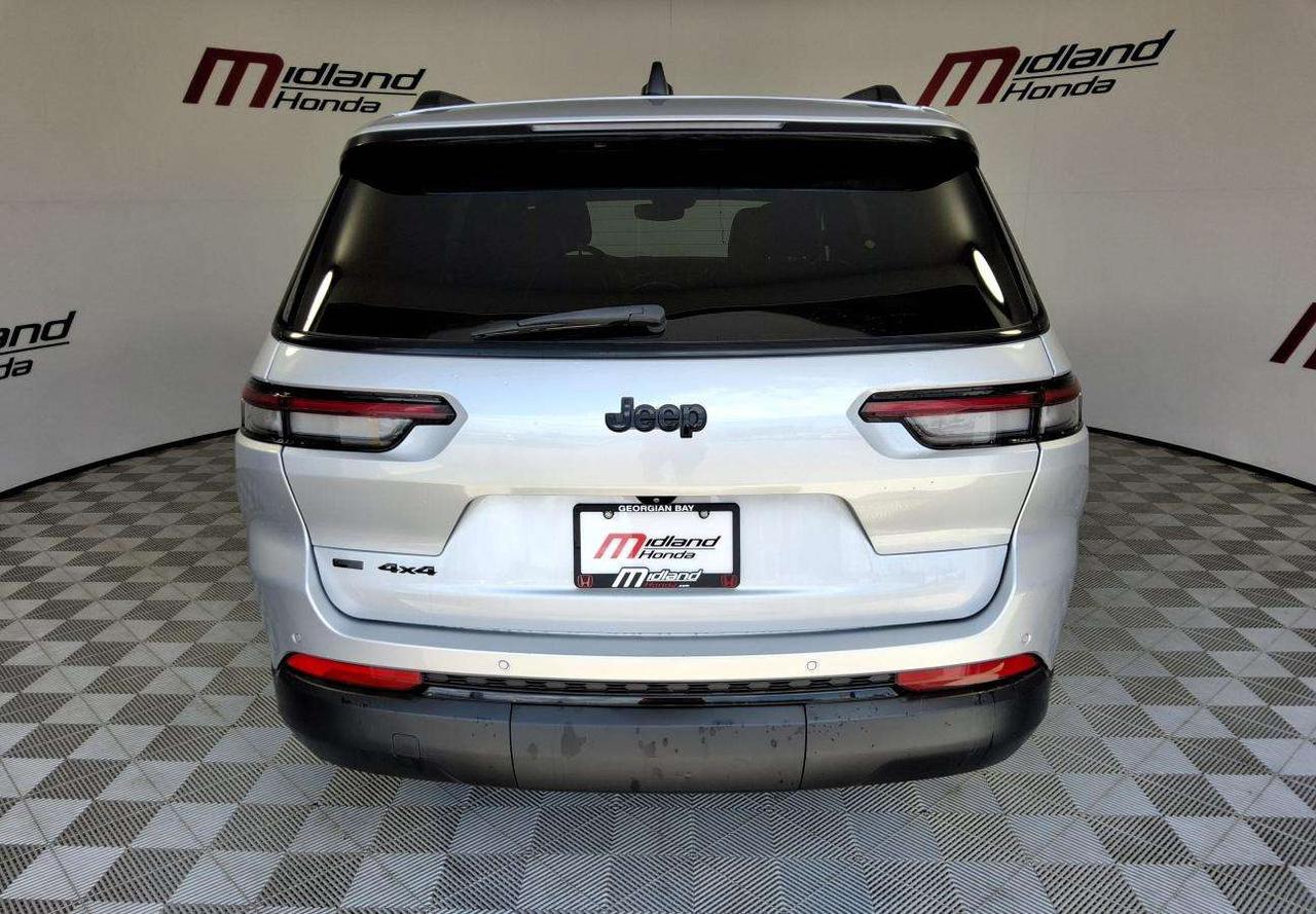 2021 Jeep Grand Cherokee Altitude Photo