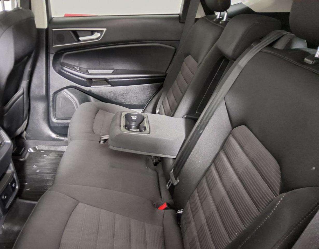 2024 Ford Edge SEL Photo