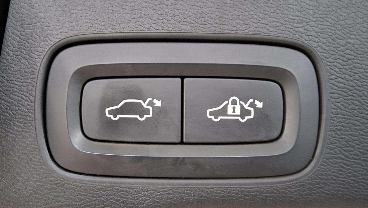 2020 Volvo XC60 Inscription Photo