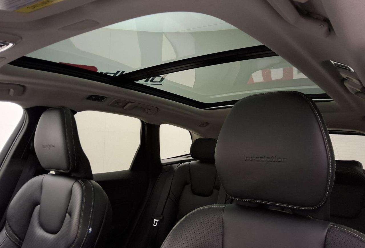 2020 Volvo XC60 Inscription Photo
