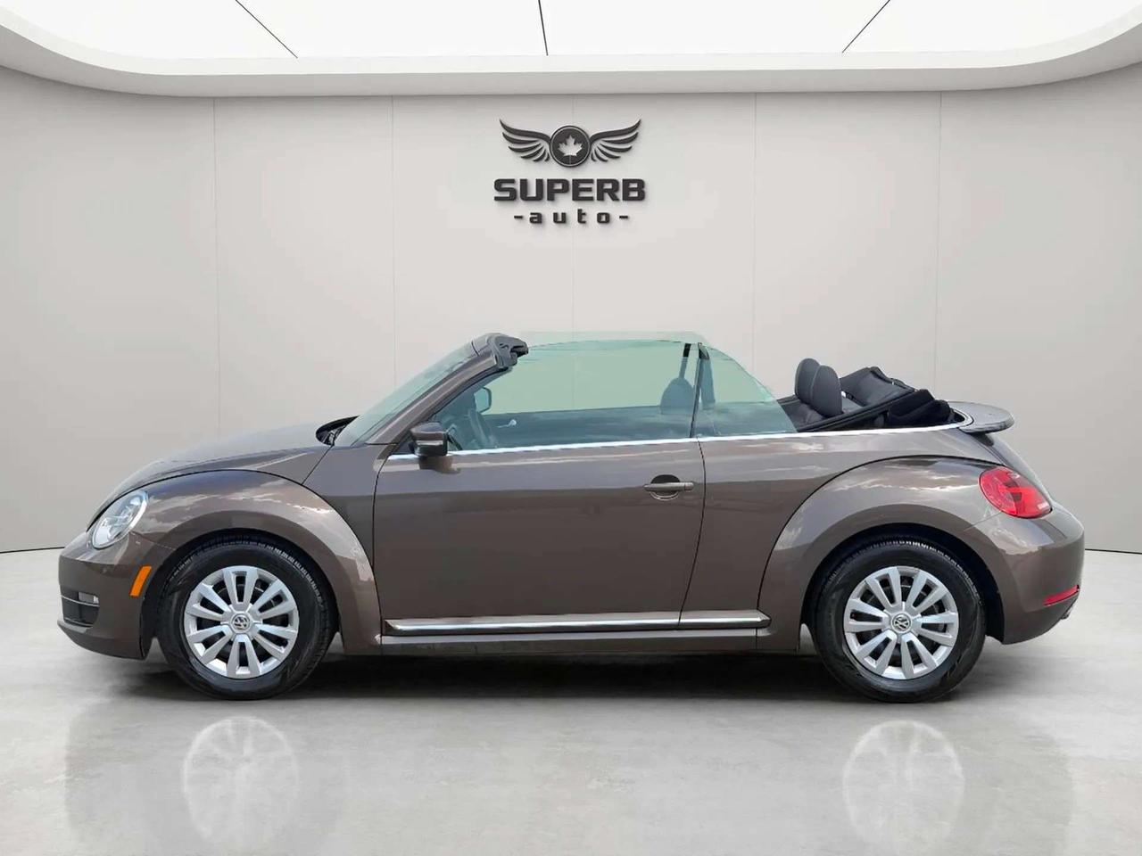 2015 Volkswagen Beetle TRENDLINE   CONVERTIBLE   NO ACCIDENT Photo
