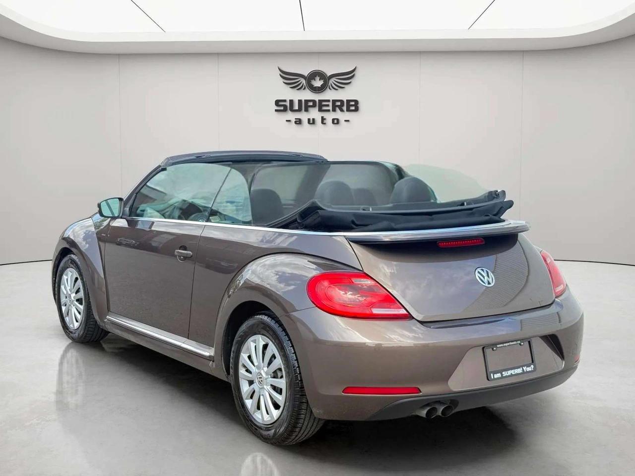 2015 Volkswagen Beetle TRENDLINE   CONVERTIBLE   NO ACCIDENT Photo