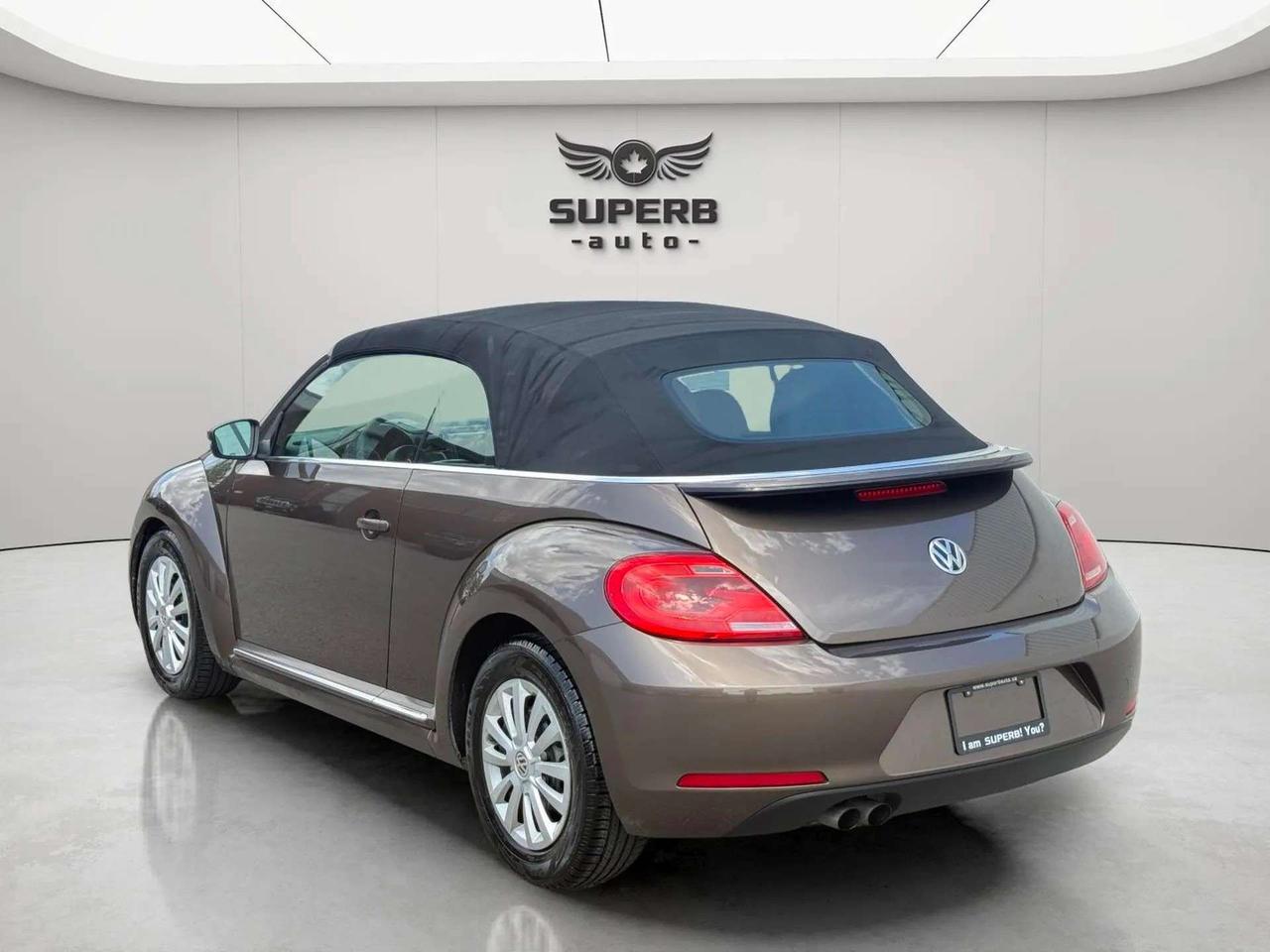 2015 Volkswagen Beetle TRENDLINE   CONVERTIBLE   NO ACCIDENT Photo