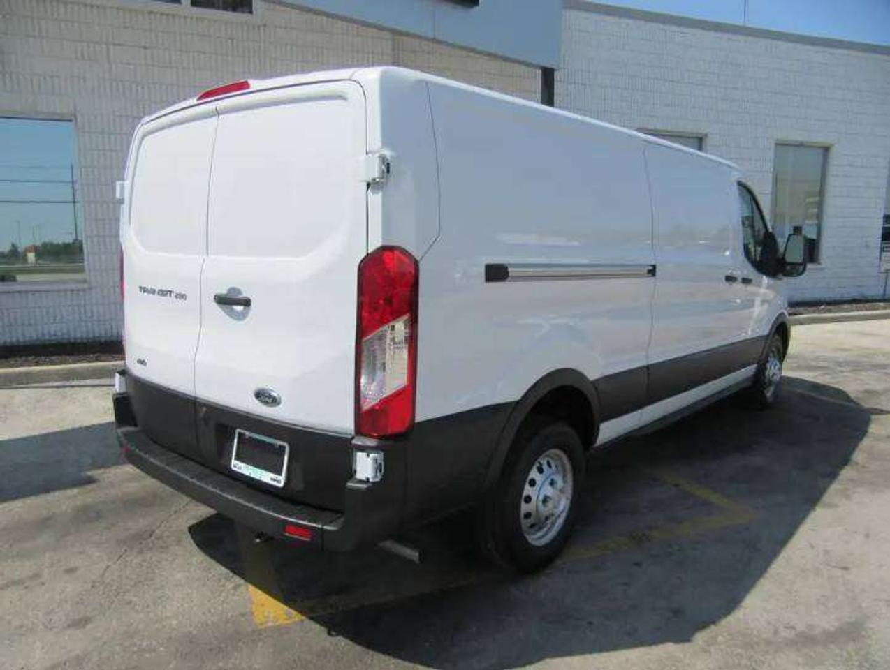 2025 Ford Transit T-250 148 WB LOW ROOF ALL WHEEL DRIVE Photo