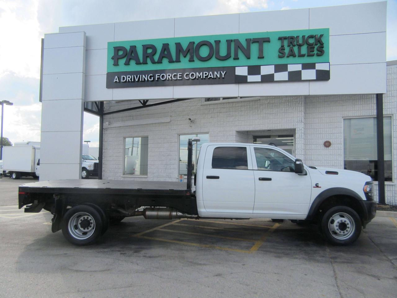2024 RAM 5500 4X4 DIESEL CREW CAB 12 FT FLAT DECK / GOOSE NECK Photo5