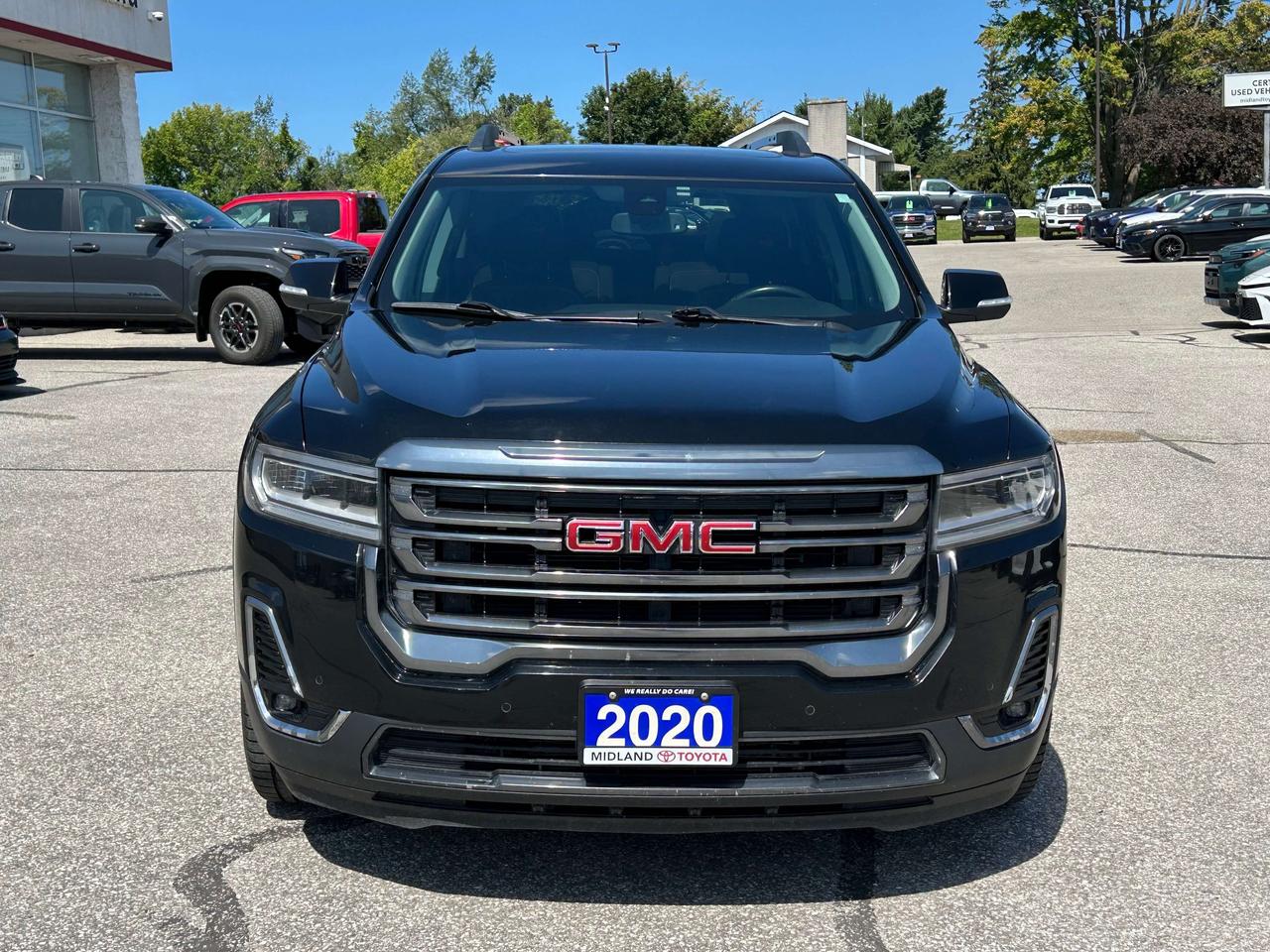 2020 GMC Acadia AT4 Photo
