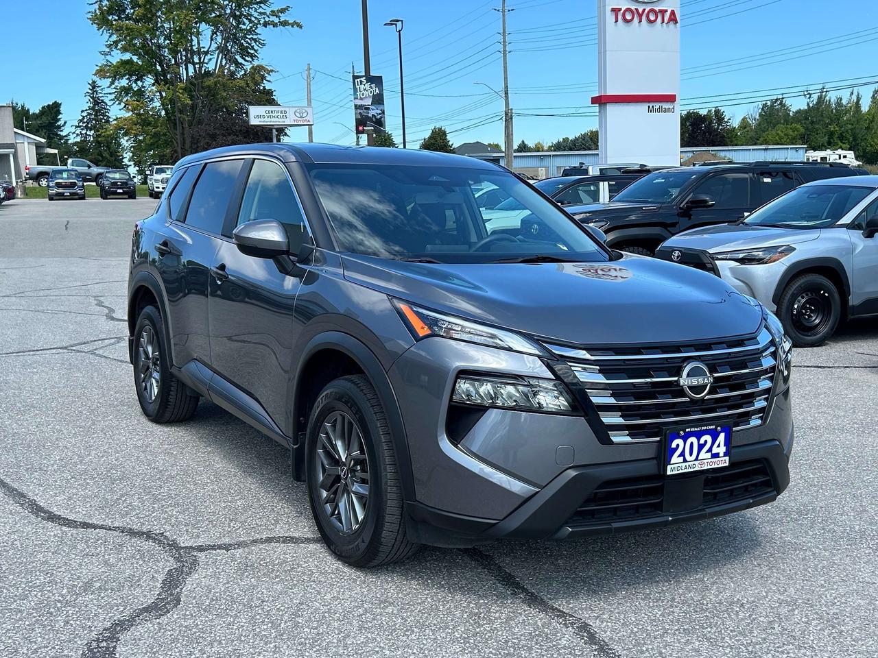 2024 Nissan Rogue S Photo